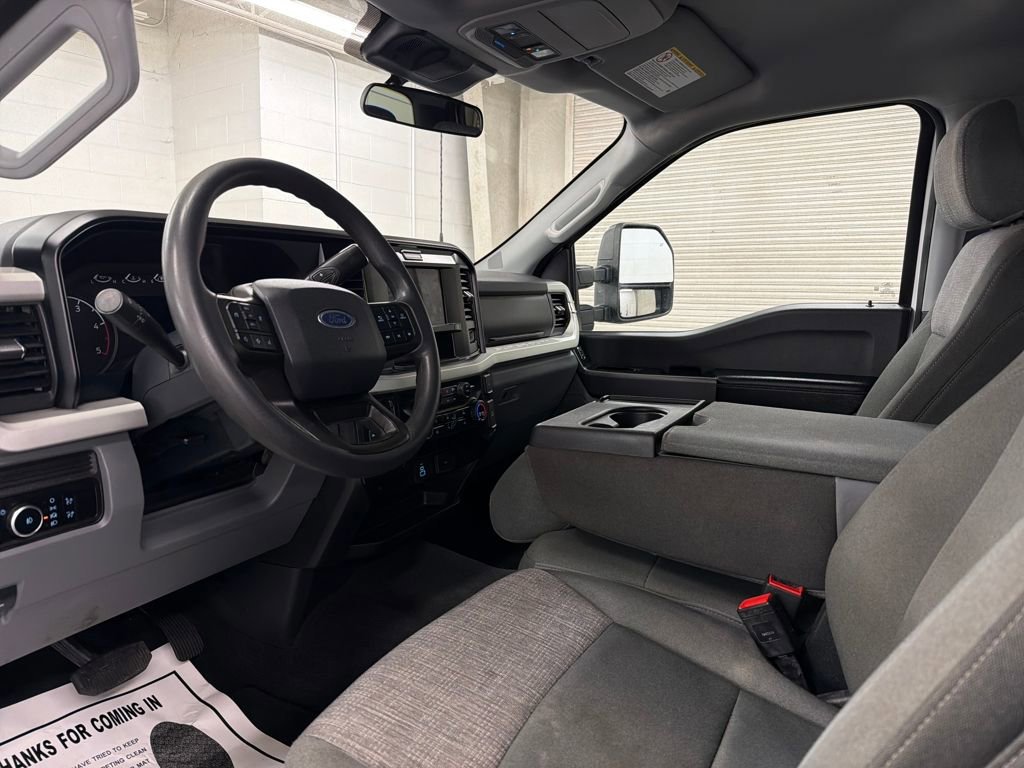Certified 2025 Ford F350 XLT image 11