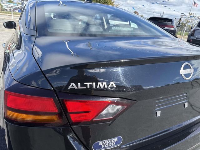 Used 2023 Nissan Altima 2.5 SV image 5
