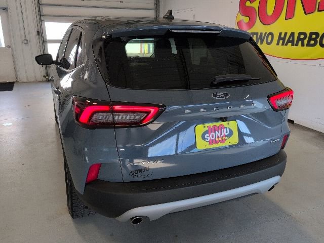 Certified 2023 Ford Escape Active AWD/4WD image 33