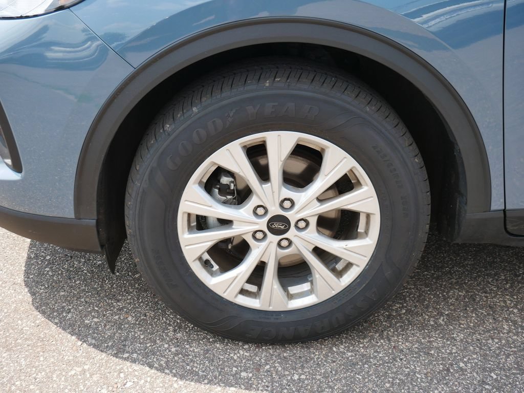 Certified 2024 Ford Escape Active AWD/4WD image 8