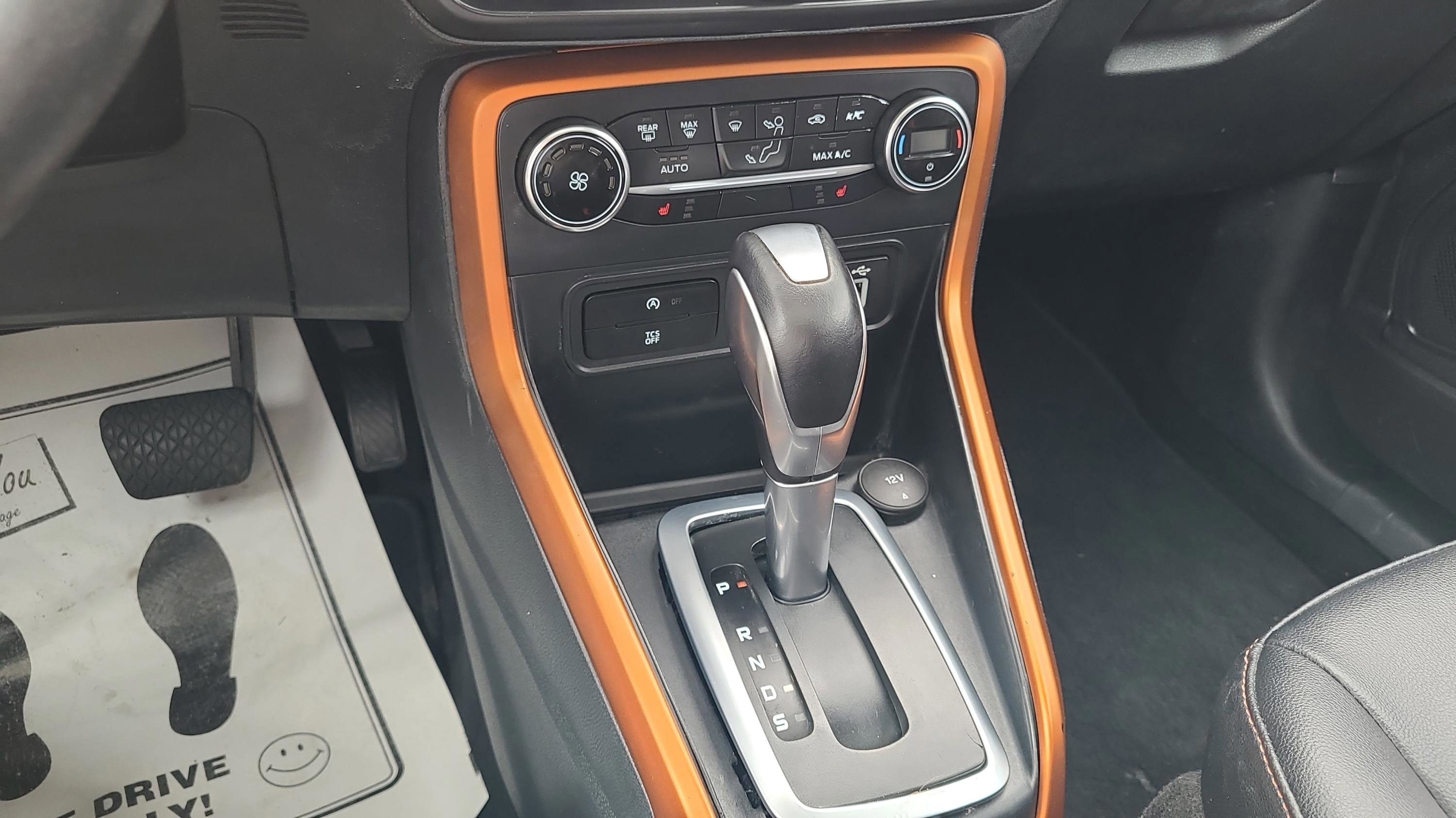 Certified 2018 Ford EcoSport SES image 20