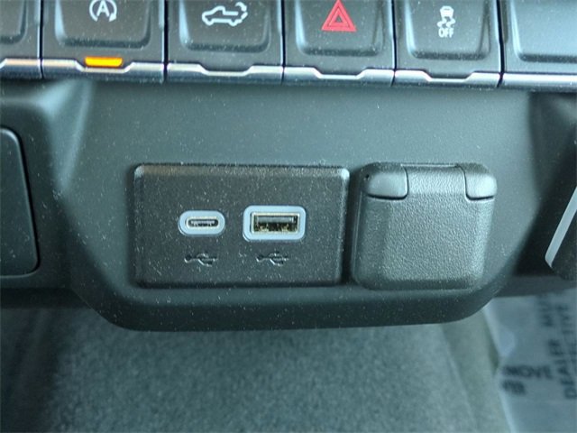 Used 2024 GMC Sierra 1500 Pro w/ Pro Value Package image 21