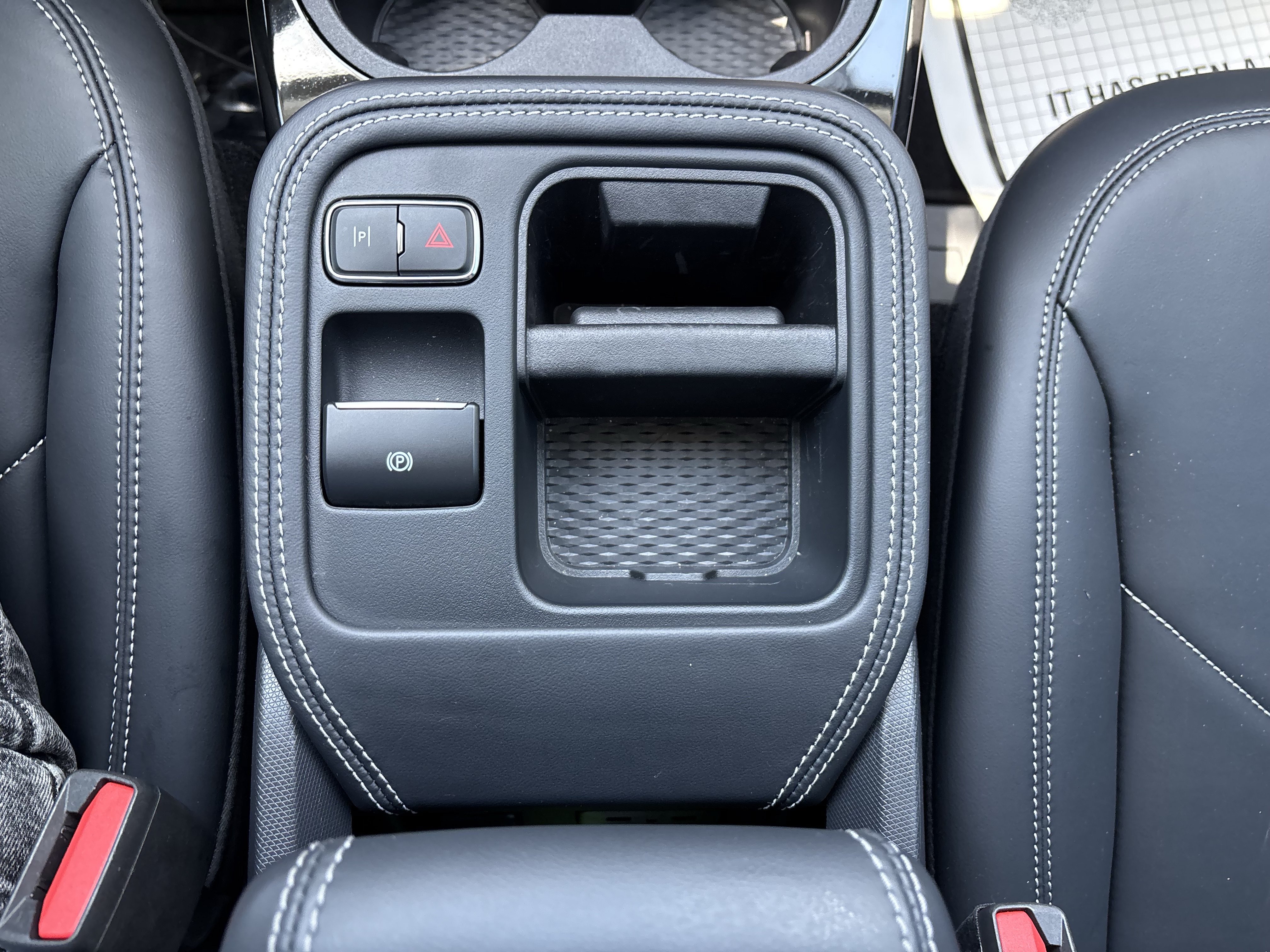 Certified 2026 Ford Mustang Mach-E Select w/ Comfort Package Lite RWD image 32