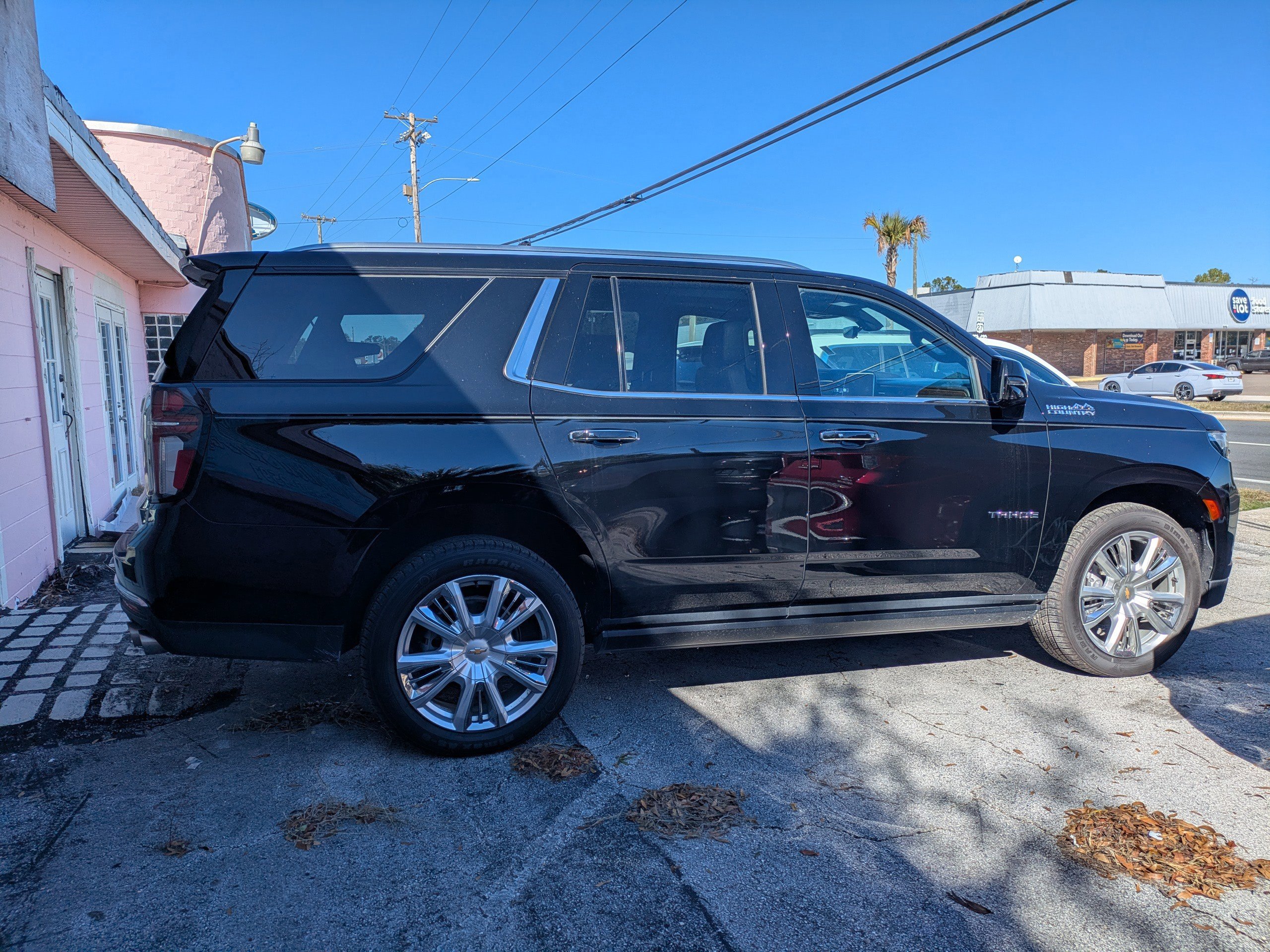 Used 2022 Chevrolet Tahoe High Country image 6