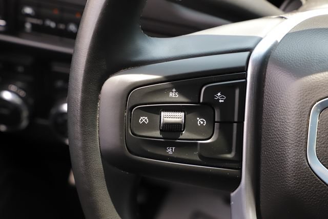 Used 2024 GMC Yukon XL SLE AWD/4WD image 23