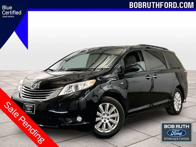 Used 2017 Toyota Sienna XLE Premium AWD/4WD image 1