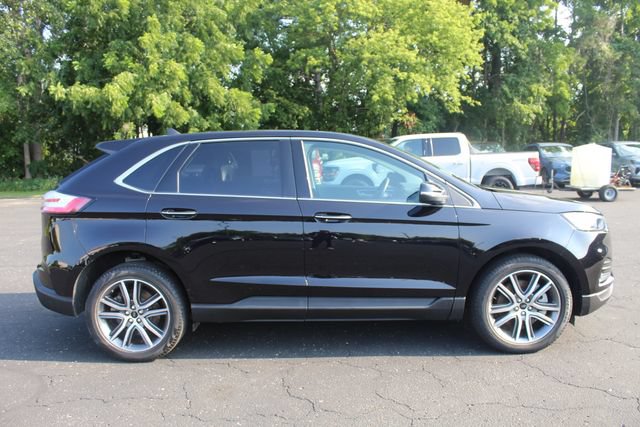 Certified 2024 Ford Edge Titanium AWD/4WD image 15