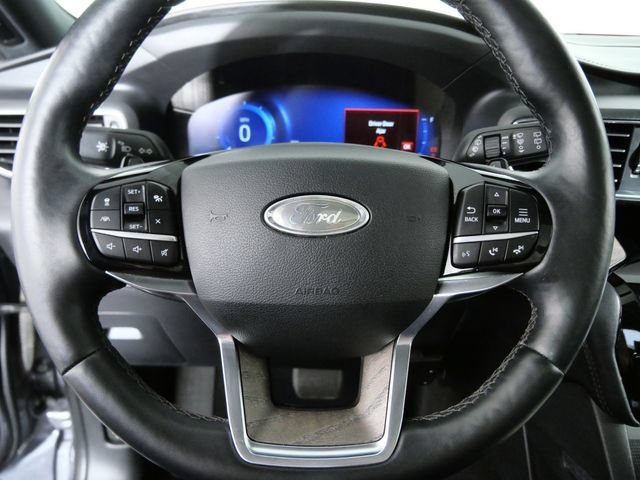 Certified 2021 Ford Explorer Platinum w/ Equipment Group 601A AWD/4WD image 23