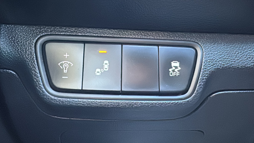 Used 2024 Kia Forte GT FWD image 17