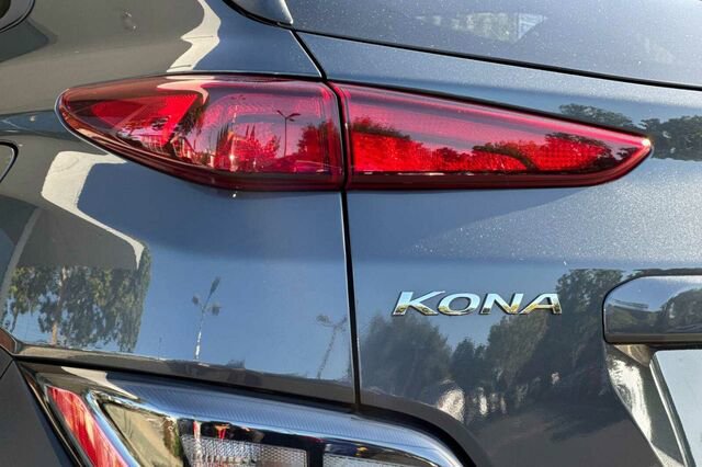 Used 2022 Hyundai Kona SEL w/ Cargo Package FWD image 23