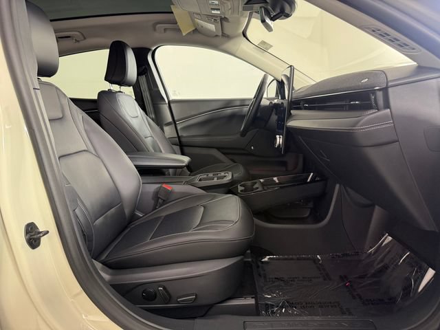 Certified 2025 Ford Mustang Mach-E Premium AWD/4WD image 18