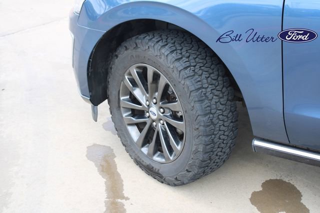 Certified 2020 Ford Expedition Max Limited w/ Equipment Group 301A AWD/4WD image 9