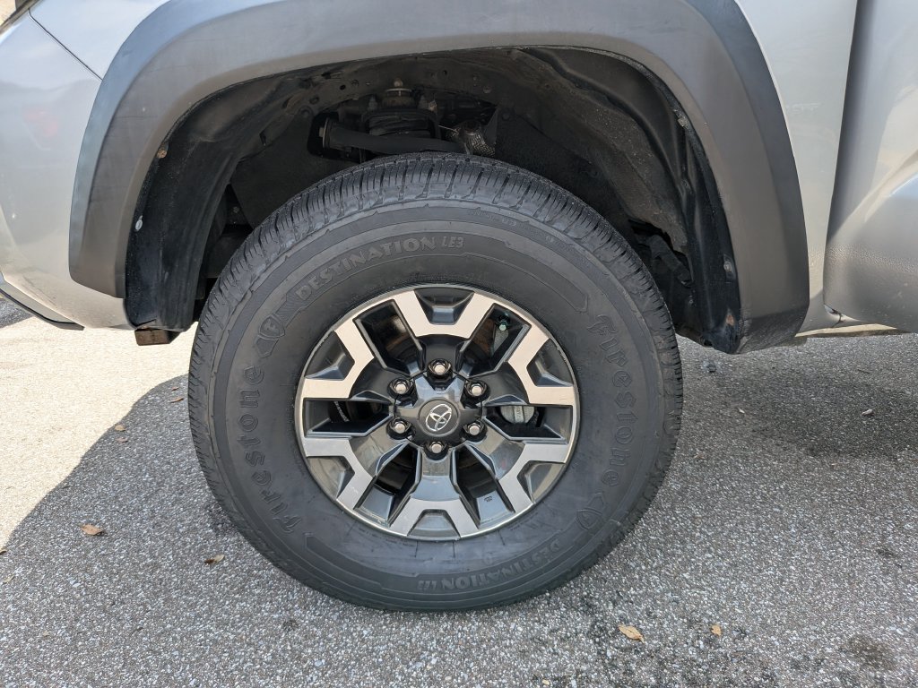 Used 2021 Toyota Tacoma TRD Off-Road RWD image 37