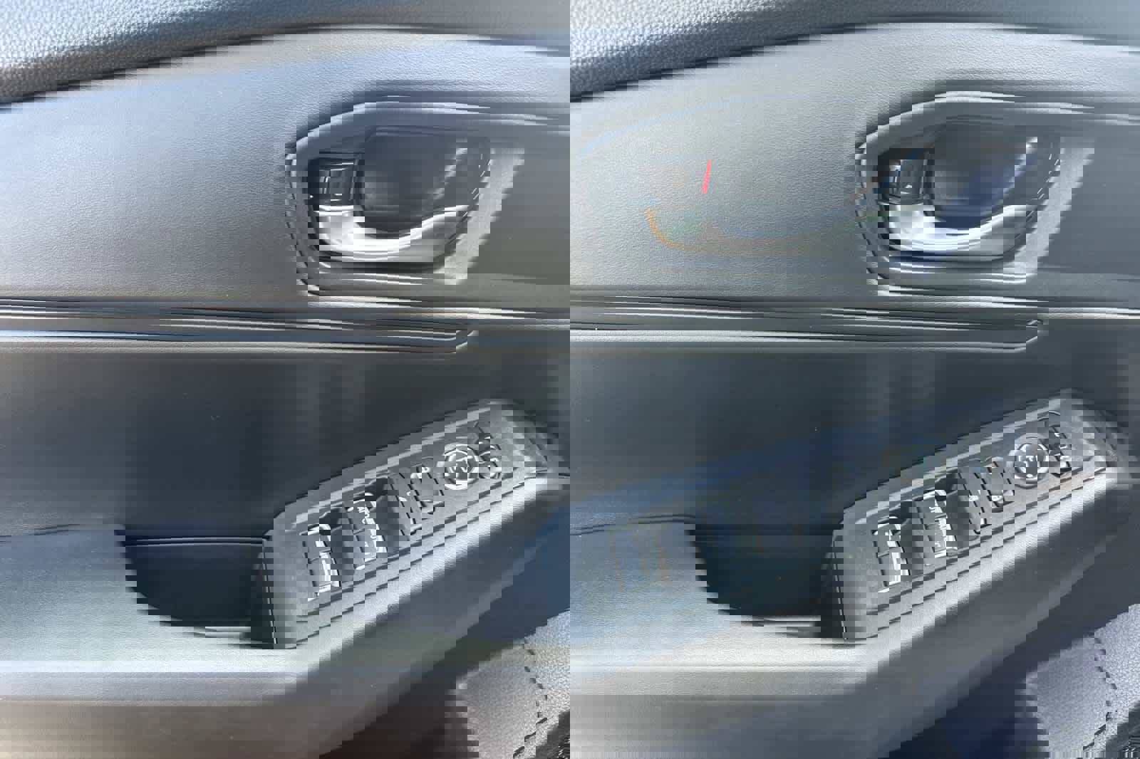 Used 2023 Honda Accord EX image 12