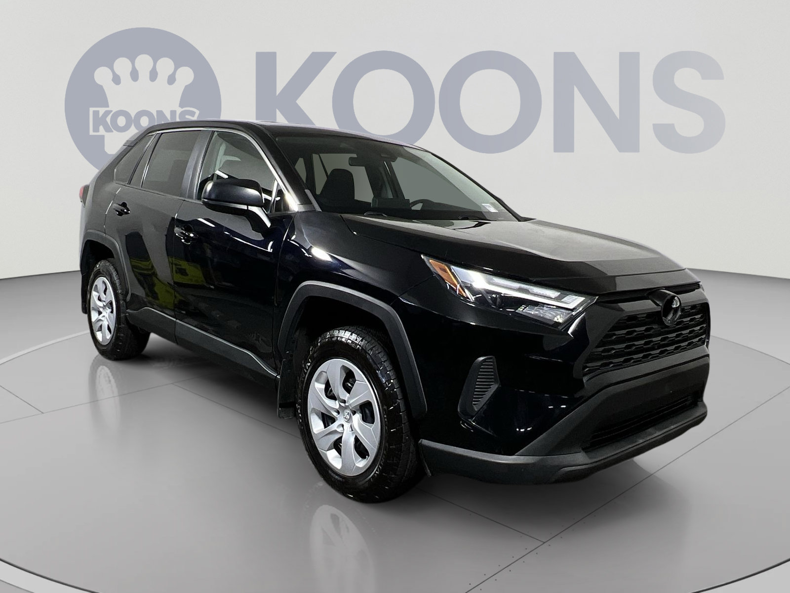 Used 2023 Toyota RAV4 LE AWD/4WD image 10