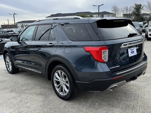 Certified 2023 Ford Explorer Limited w/ Limited Technology Package image 3
