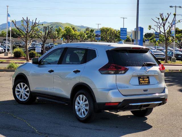 Used 2019 Nissan Rogue S FWD image 3