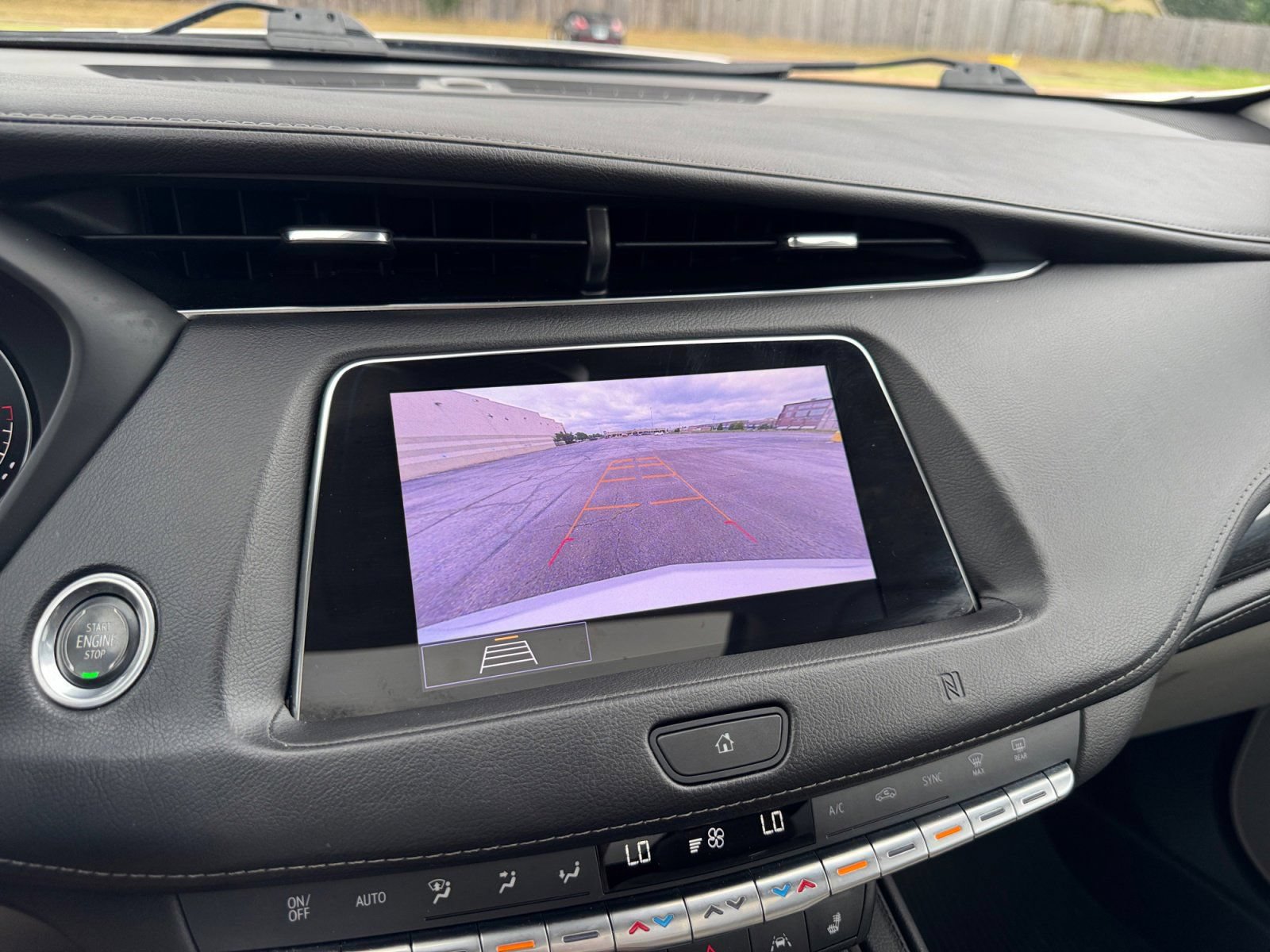 Used 2020 Cadillac XT4 Premium Luxury w/ LPO, Radiant Package FWD image 29