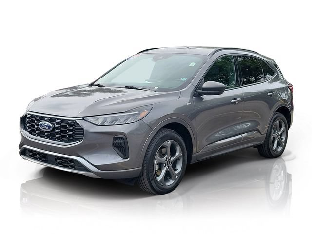 Certified 2024 Ford Escape ST-Line w/ Tech Pack #1 AWD/4WD image 2