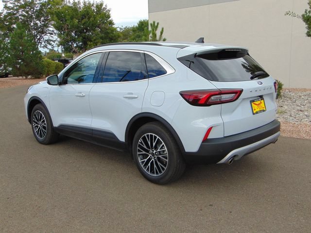 Certified 2026 Ford Escape SE FWD image 4
