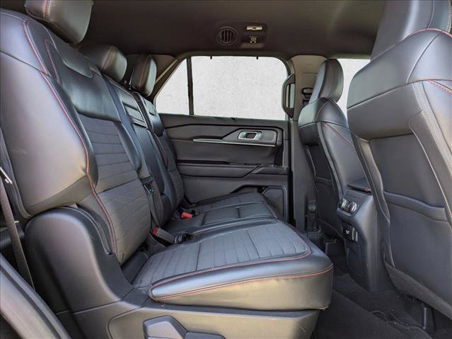 Certified 2025 Ford Explorer ST-Line w/ Premium Package RWD image 19