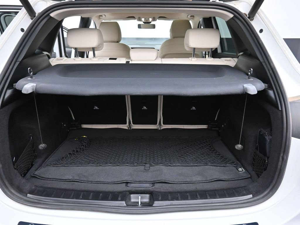 Used 2021 Mercedes-Benz GLA 250 GLA 250 image 2