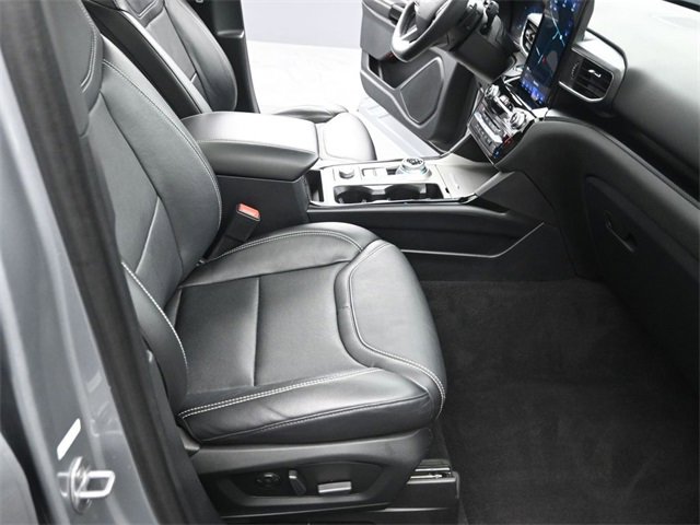 Certified 2021 Ford Explorer ST w/ ST Street Pack image 27