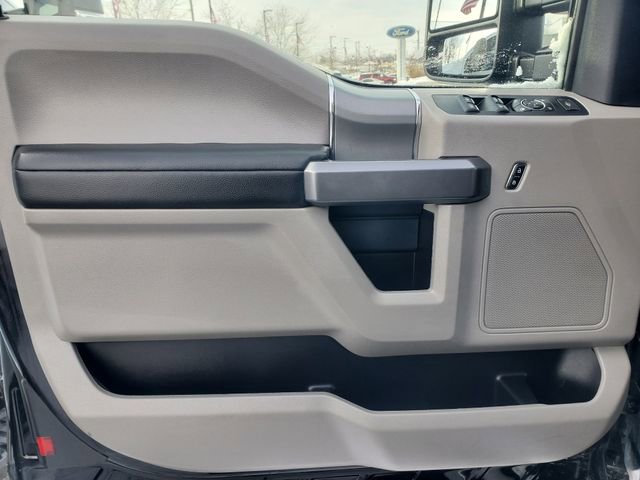 Certified 2022 Ford F250 XLT w/ XLT Premium Package image 7