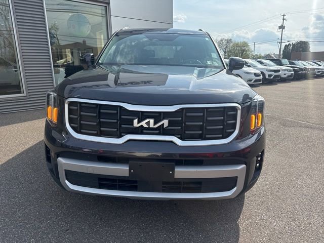 Used 2025 Kia Telluride S AWD/4WD image 3