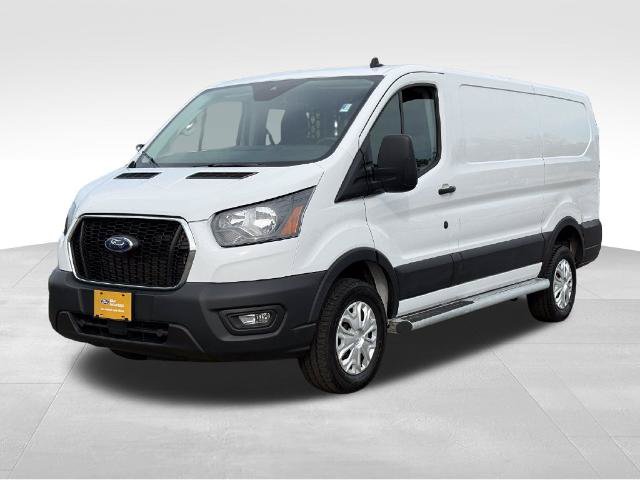 Certified 2025 Ford Transit 250 Low Roof w/ Exterior Upgrade Package RWD image 2
