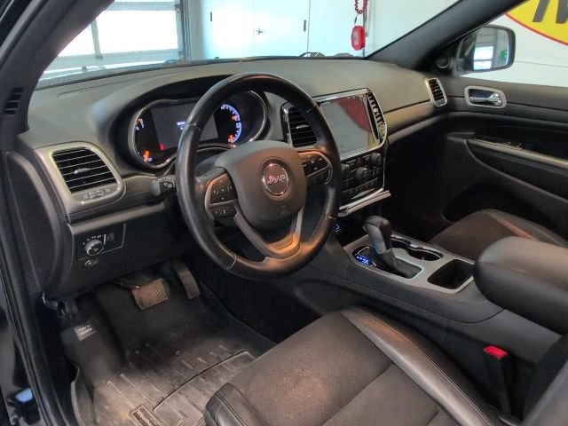 Used 2021 Jeep Grand Cherokee Laredo X AWD/4WD image 11
