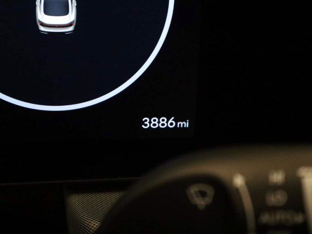 Used 2025 Hyundai Sonata Limited FWD image 19