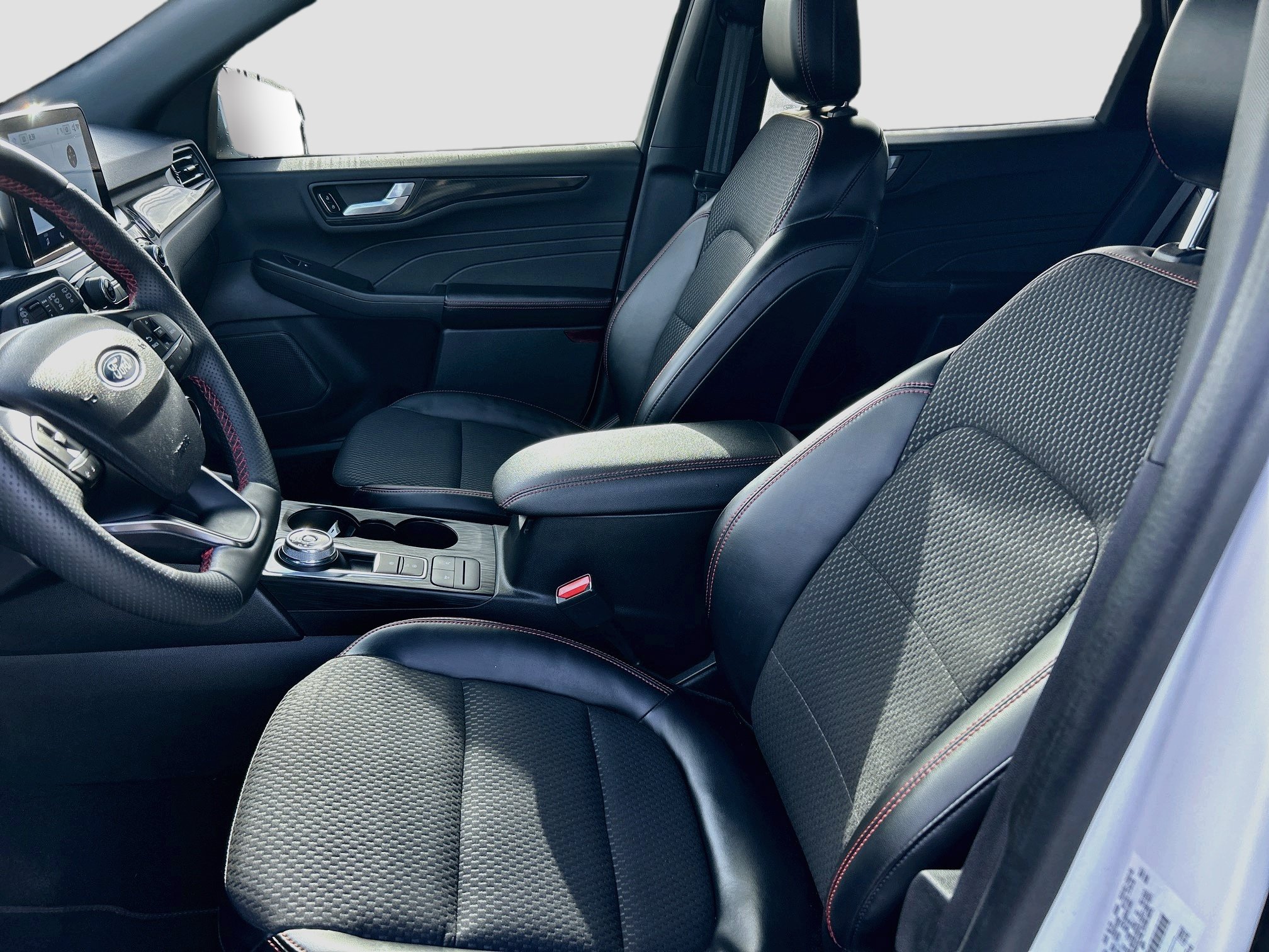 Certified 2023 Ford Escape ST-Line w/ Cold Weather Package FWD image 21