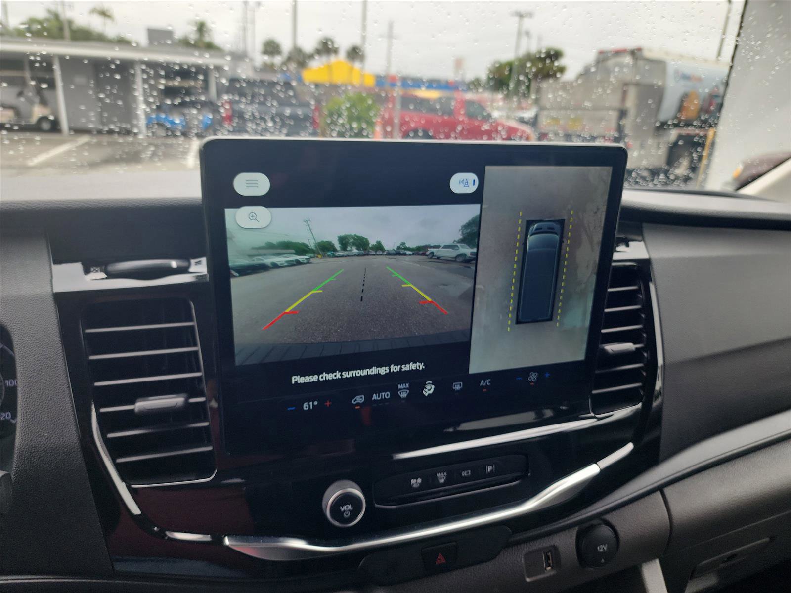 Certified 2023 Ford Transit 350 XLT RWD image 29