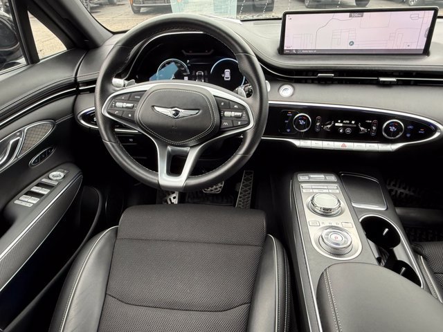 Used 2025 Genesis GV70 2.5T w/ Sport Prestige Package AWD/4WD image 8