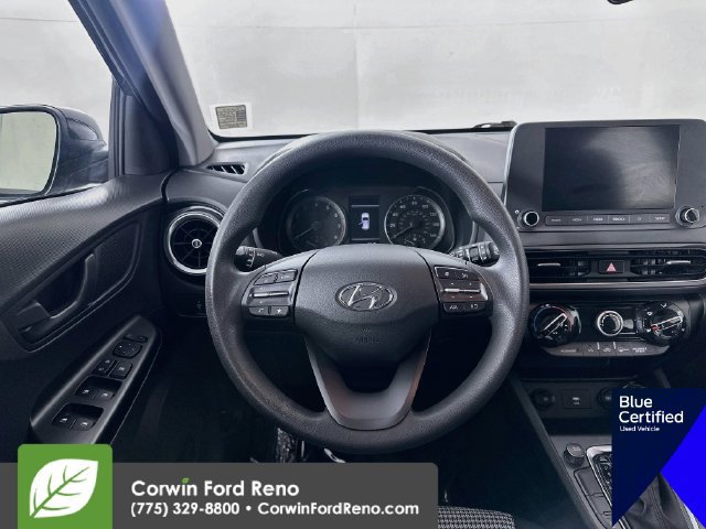 Used 2022 Hyundai Kona SE FWD image 25