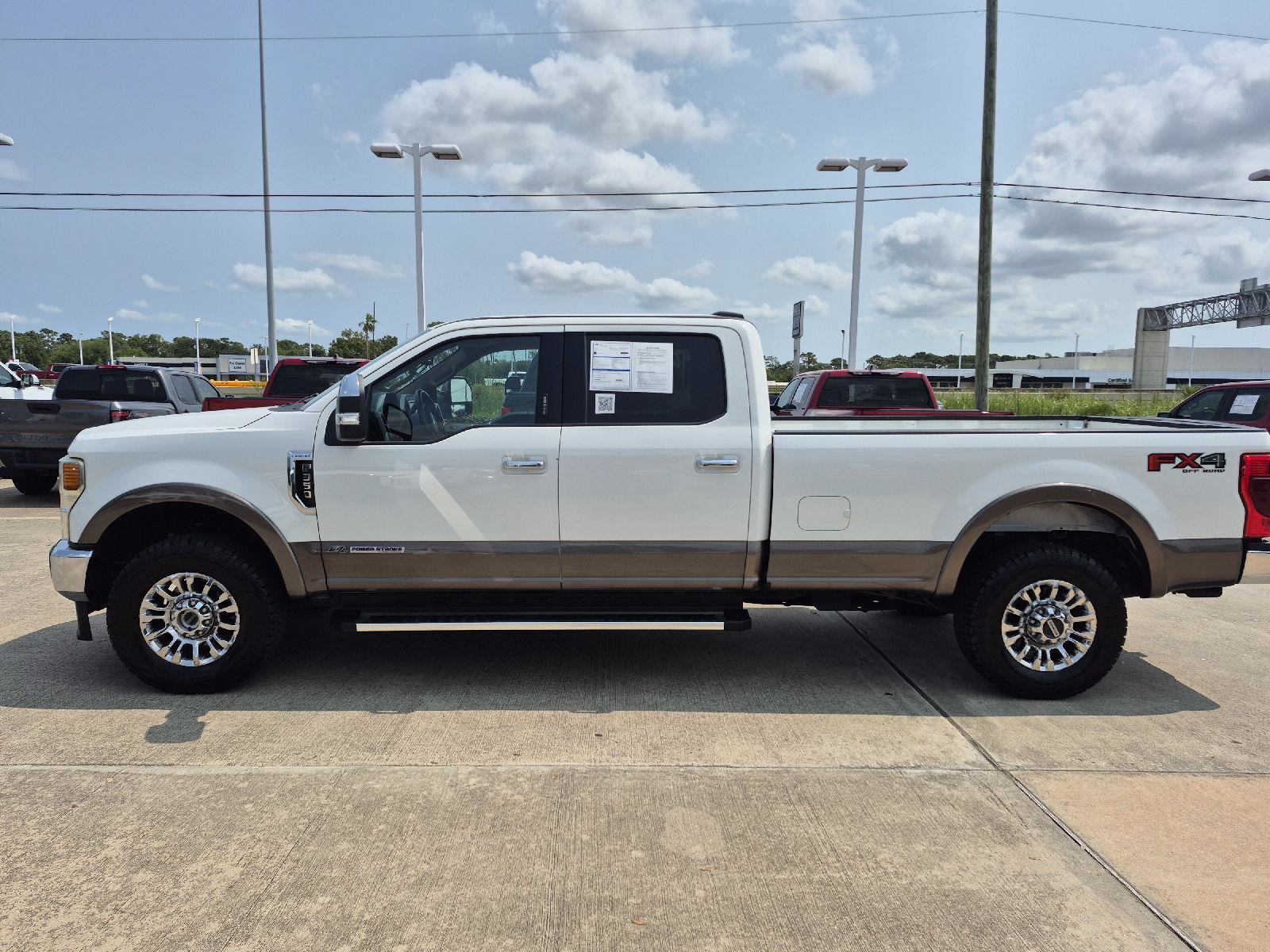 Certified 2022 Ford F350 Lariat w/ Chrome Package AWD/4WD image 18