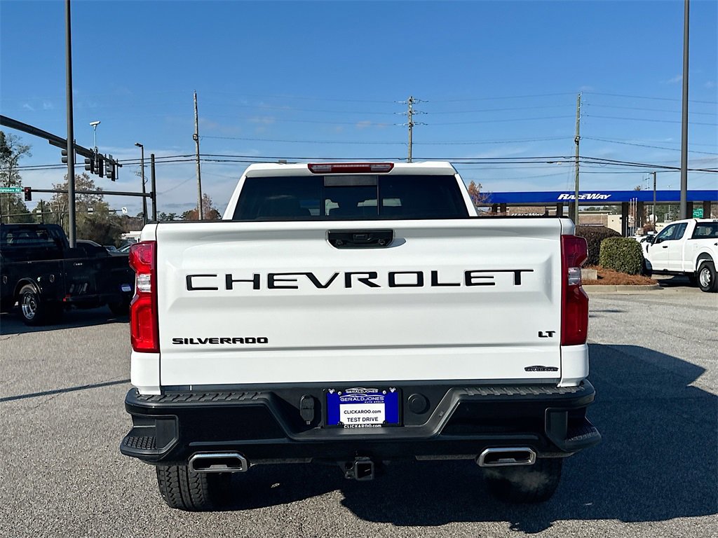 Used 2025 Chevrolet Silverado 1500 LT Trail Boss w/ Convenience Package II image 15