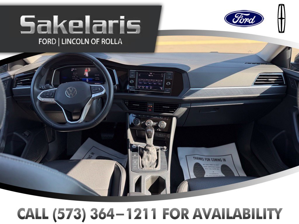Used 2024 Volkswagen Jetta SE FWD image 37