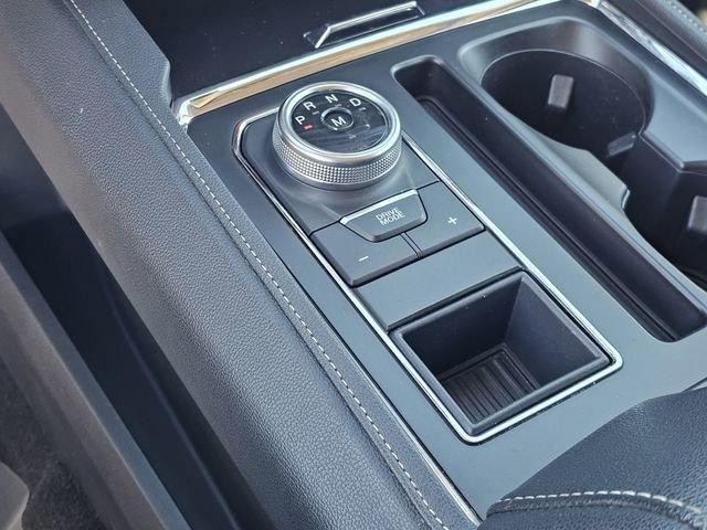Certified 2024 Ford Expedition XLT image 24