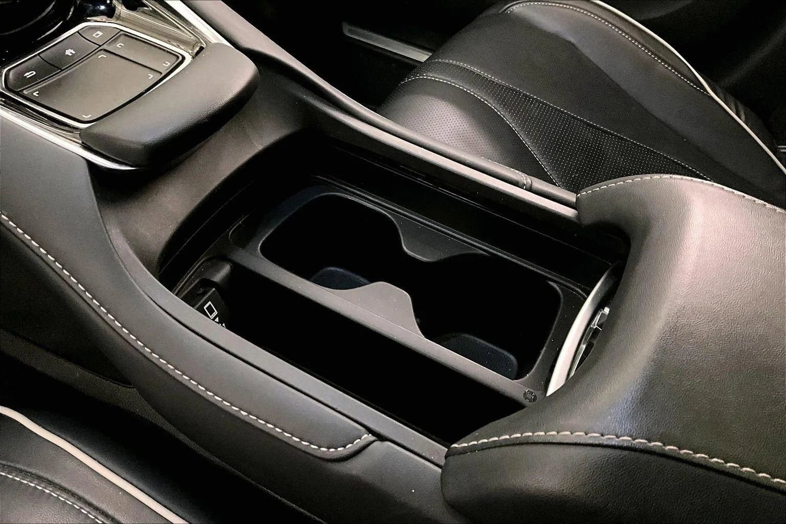 Used 2020 Acura RDX AWD w/ Advance Package image 16