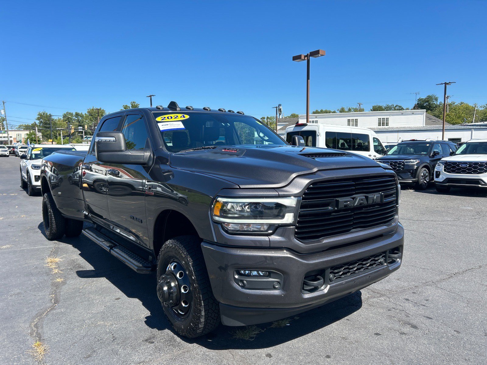 Used 2024 RAM 3500 Laramie w/ Night Edition AWD/4WD image 22