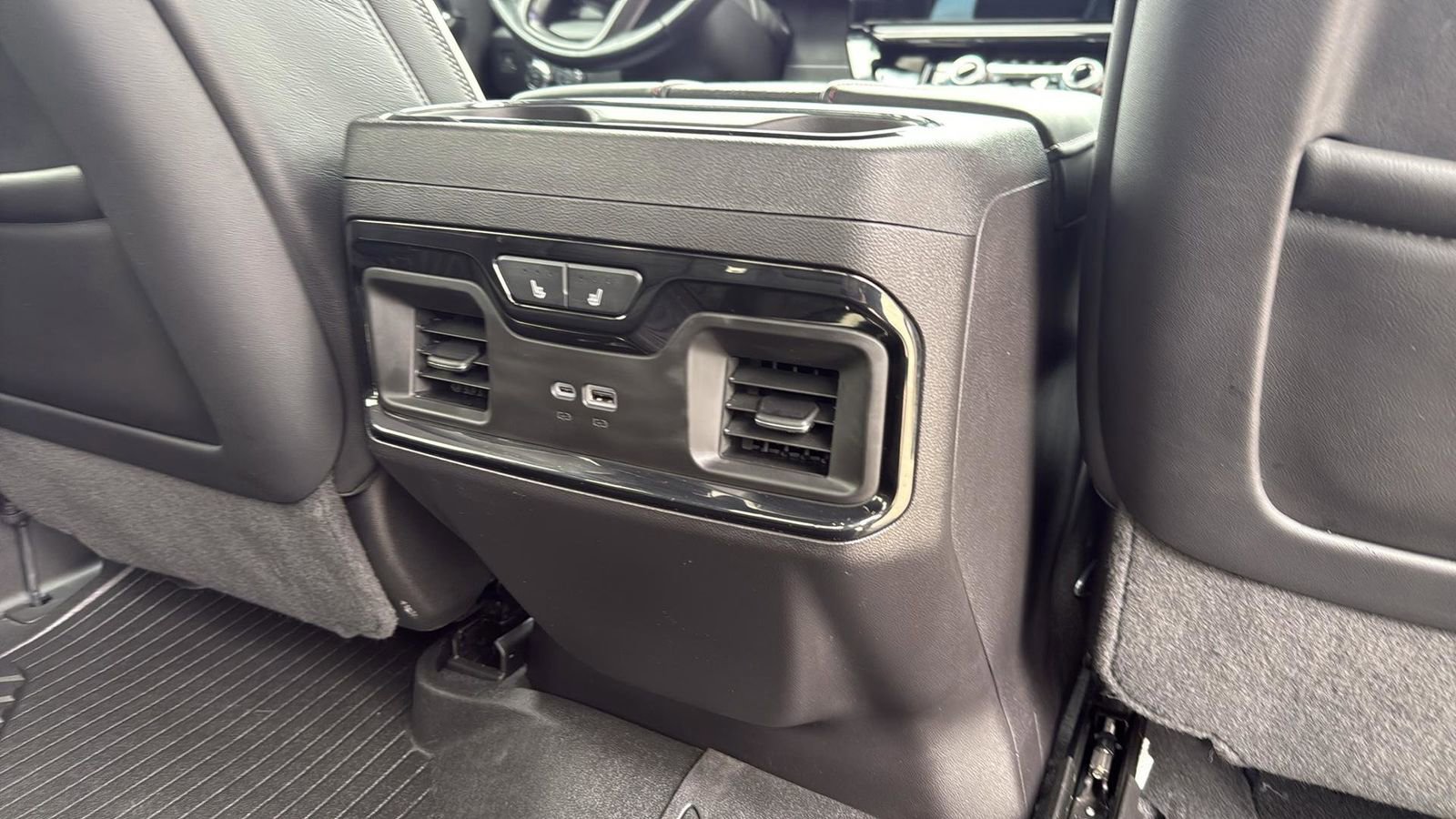 Used 2024 GMC Sierra 1500 AT4X w/ AT4X AEV Edition image 28