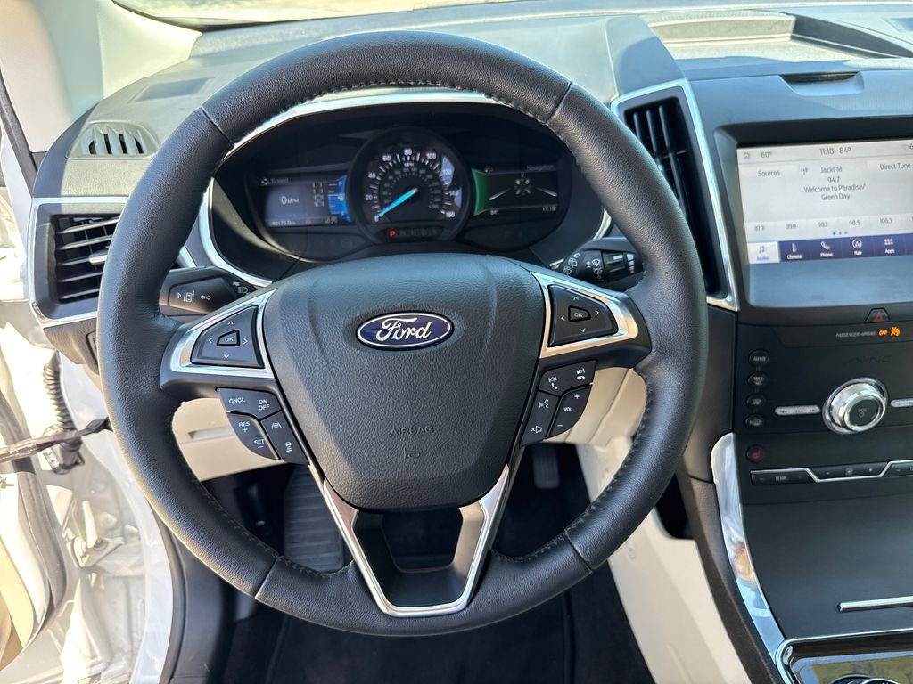 Certified 2020 Ford Edge Titanium FWD image 14