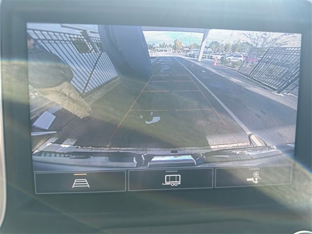 Used 2021 GMC Sierra 1500 SLT w/ SLT Premium Plus Package image 18