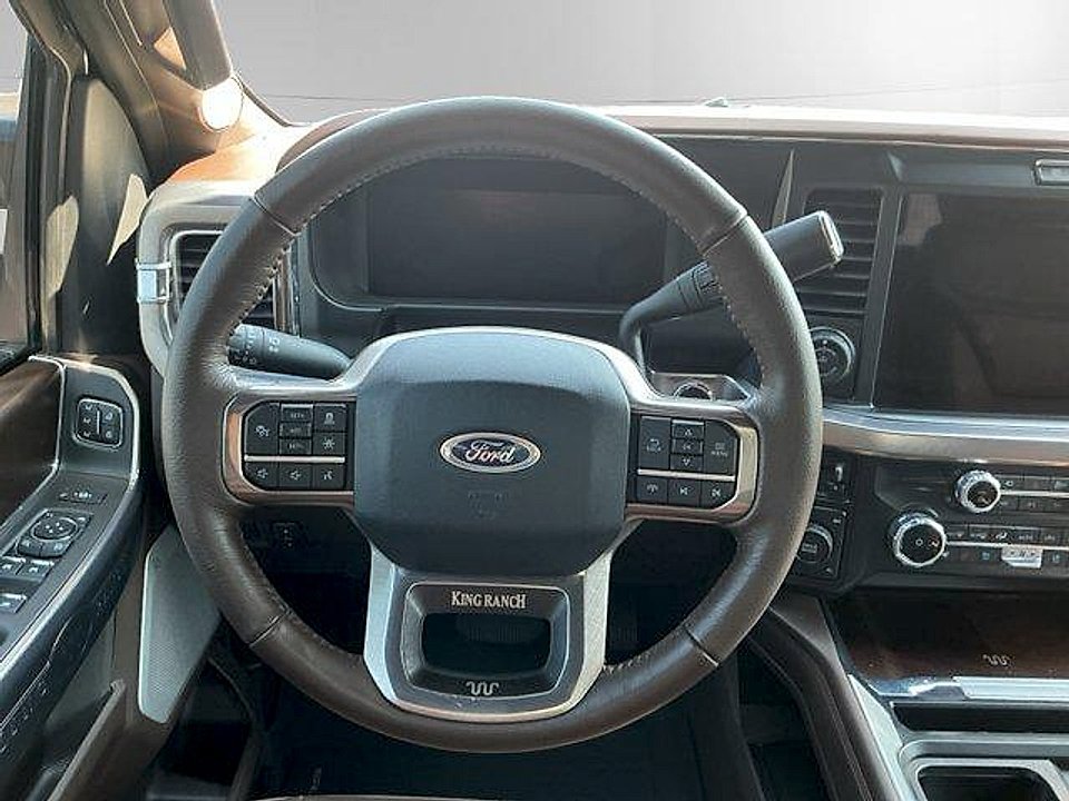 Certified 2025 Ford F450 King Ranch w/ FX4 Off-Road Package AWD/4WD image 12