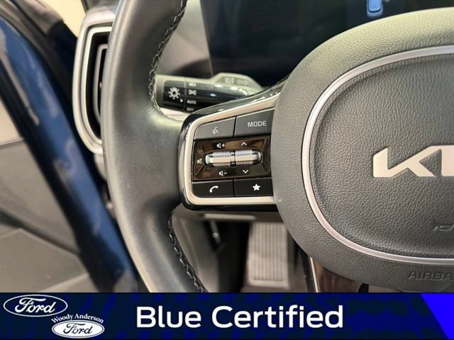 Used 2024 Kia Sorento S w/ Panoramic Sunroof Package FWD image 11