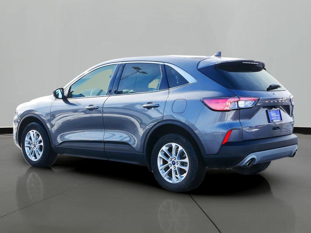 Certified 2022 Ford Escape SE w/ Convenience Package image 3