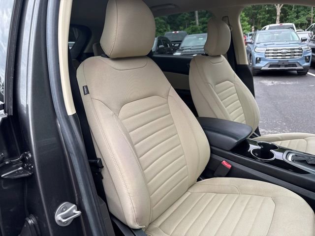 Certified 2017 Ford Edge SE AWD/4WD image 19
