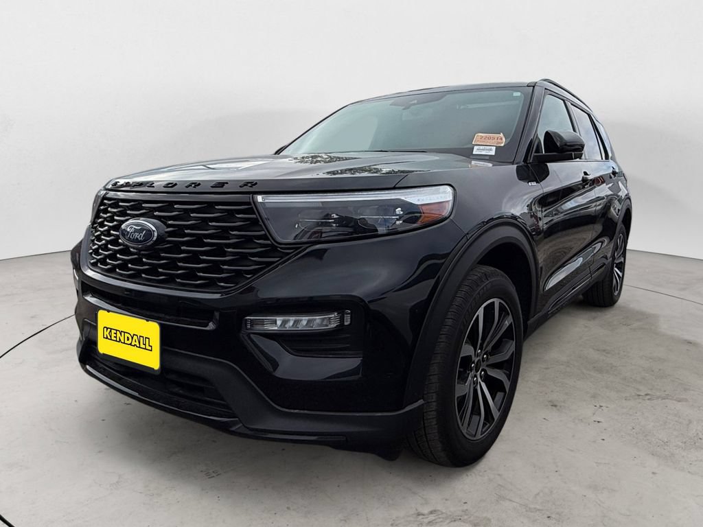 Certified 2023 Ford Explorer ST-Line AWD/4WD image 1